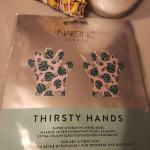 Super hydrating hand mask
